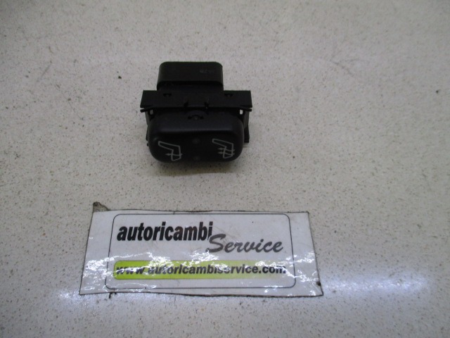 SEAT ADJUSTMENT SWITCH, FRONT OEM N. A1638200210 ORIGINAL PART ESED MERCEDES CLASSE ML W163 (1997 - 2006) DIESEL 27  YEAR OF CONSTRUCTION 2002