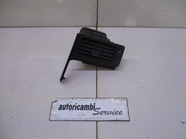 AIR OUTLET OEM N. 55680-0F030 ORIGINAL PART ESED TOYOTA VERSO (DAL 2009) DIESEL 20  YEAR OF CONSTRUCTION 2009