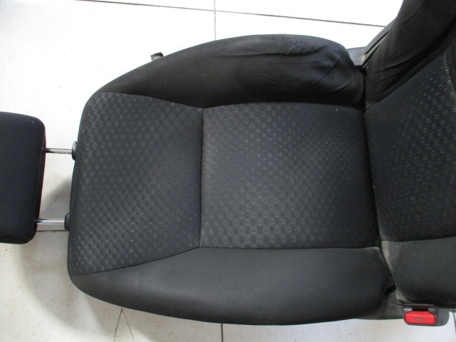 SEAT FRONT DRIVER SIDE LEFT . OEM N. 31566 162 SEDILE ANTERIORE SINISTRO TESSUTO ORIGINAL PART ESED TOYOTA VERSO (DAL 2009) DIESEL 20  YEAR OF CONSTRUCTION 2009