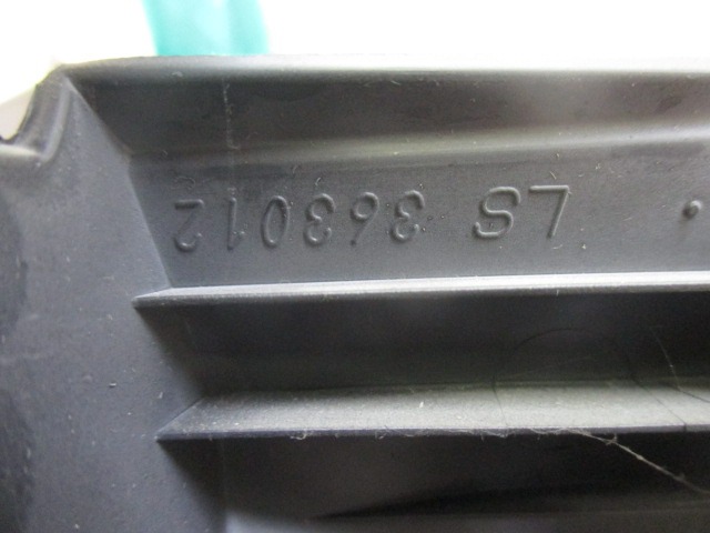 MOUNTING PARTS, CENTRE CONSOLE OEM N. 363012 ORIGINAL PART ESED LANCIA Y YPSILON 843 (2003-2006) DIESEL 13  YEAR OF CONSTRUCTION 2006