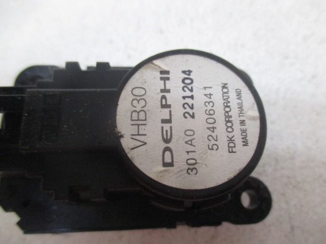 SET SMALL PARTS F AIR COND.ADJUST.LEVER OEM N. 52406341 ORIGINAL PART ESED OPEL ASTRA H L48,L08,L35,L67 5P/3P/SW (2004 - 2007) DIESEL 17  YEAR OF CONSTRUCTION 2005