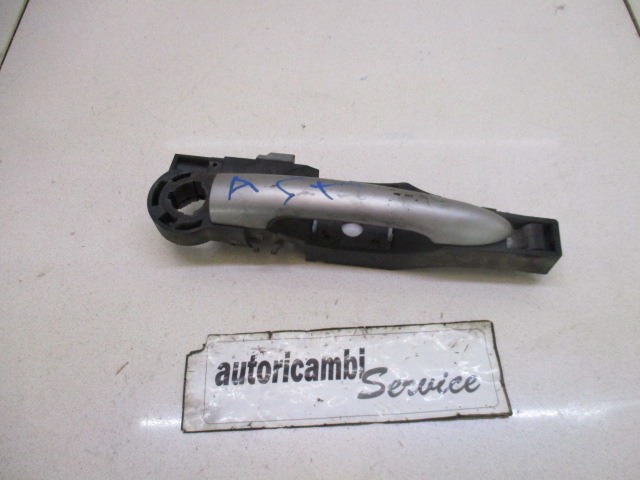 LEFT FRONT DOOR HANDLE OEM N. 7701478161 ORIGINAL PART ESED RENAULT CLIO (2005 - 05/2009) DIESEL 15  YEAR OF CONSTRUCTION 2008