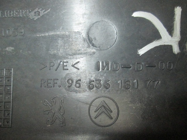 TRIM PANEL LEG ROOM OEM N. 9663618177 ORIGINAL PART ESED CITROEN BERLINGO / BERLINGO FIRST MK1 (1996 - 2013) DIESEL 16  YEAR OF CONSTRUCTION 2007