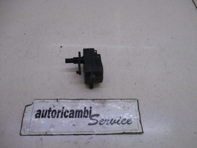SET SMALL PARTS F AIR COND.ADJUST.LEVER OEM N. 74931 ORIGINAL PART ESED VOLVO S 60 (2001 - 2006) BENZINA 20  YEAR OF CONSTRUCTION 2001