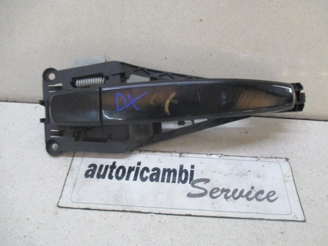 RIGHT FRONT DOOR HANDLE OEM N. 13255661 ORIGINAL PART ESED OPEL CORSA D (2006 - 2011) BENZINA 12  YEAR OF CONSTRUCTION 2008