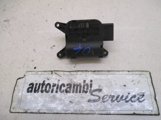 SET SMALL PARTS F AIR COND.ADJUST.LEVER OEM N. 132801337 ORIGINAL PART ESED AUDI A3 8P 8PA 8P1 (2003 - 2008)DIESEL 20  YEAR OF CONSTRUCTION 2004