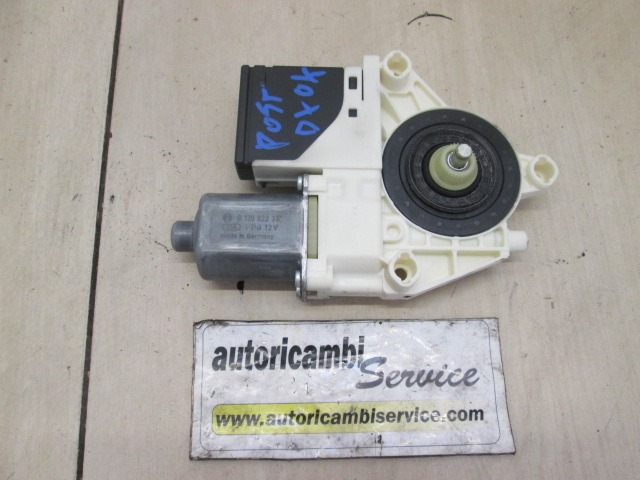 REAR DOOR WINDOW MOTOR OEM N. 827300003R ORIGINAL PART ESED RENAULT MEGANE MK3 BER/SPORTOUR/ESTATE (2009 - 2015) DIESEL 15  YEAR OF CONSTRUCTION 2010