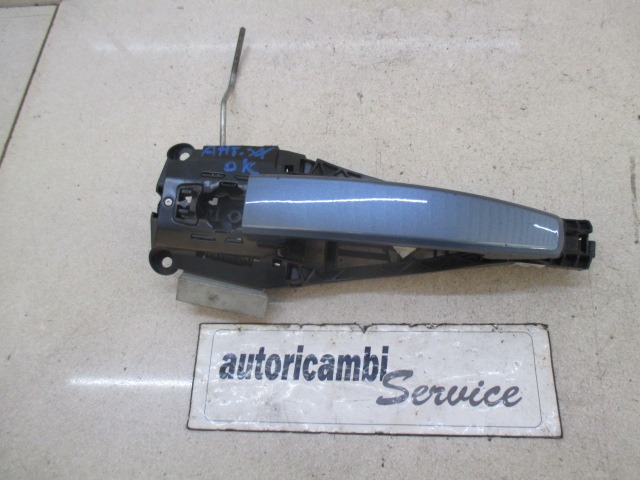 LEFT FRONT DOOR HANDLE OEM N. 92233089 ORIGINAL PART ESED OPEL ASTRA J 5P/3P/SW (2009 - 2015) DIESEL 17  YEAR OF CONSTRUCTION 2011