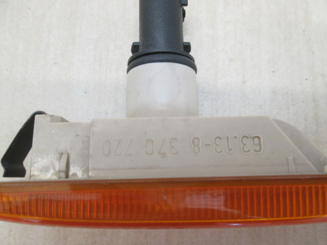 ADDITIONAL TURN INDICATOR LAMP OEM N. 6313837720 ORIGINAL PART ESED BMW SERIE 3 E46 BER/SW/COUPE/CABRIO (1998 - 2001) DIESEL 20  YEAR OF CONSTRUCTION 1999