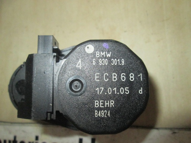 SET SMALL PARTS F AIR COND.ADJUST.LEVER OEM N. 6930301 ORIGINAL PART ESED BMW SERIE 5 E60 E61 (2003 - 2010) DIESEL 30  YEAR OF CONSTRUCTION 2005