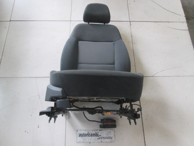 SEAT FRONT PASSENGER SIDE RIGHT / AIRBAG OEM N. 17945 SEDILE ANTERIORE DESTRO TESSUTO ORIGINAL PART ESED OPEL VECTRA BER/SW (2002 - 2006) DIESEL 19  YEAR OF CONSTRUCTION 2004