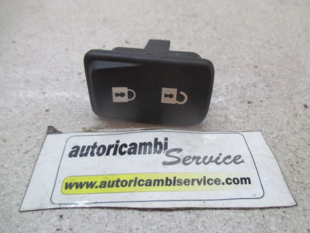 VARIOUS SWITCHES OEM N. 30669958 ORIGINAL PART ESED VOLVO V50 (2004 - 05/2007) DIESEL 20  YEAR OF CONSTRUCTION 2005