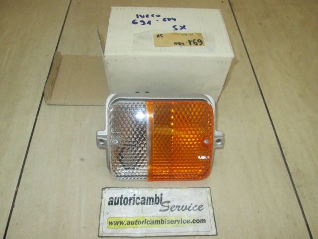 ADDITIONAL TURN INDICATOR LAMP OEM N. 30024023 ORIGINAL PART ESED FIAT 619 (1964 - 1980)DIESEL 129  YEAR OF CONSTRUCTION 1970