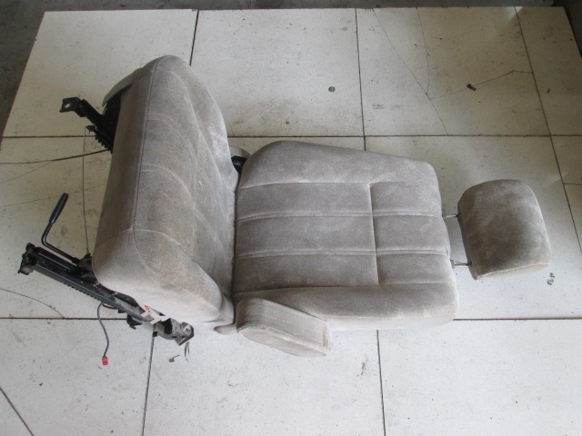 SEAT FRONT PASSENGER SIDE RIGHT / AIRBAG OEM N. 14859 SEDILE ANTERIORE DESTRO TESSUTO ORIGINAL PART ESED ISUZU TROOPER 3000 (2001 - 2003) DIESEL 30  YEAR OF CONSTRUCTION 2001