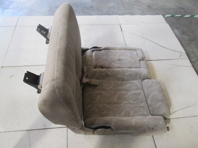 SEATS REAR  OEM N. 14859 SEDILE SDOPPIATO POSTERIORE TESSUTO ORIGINAL PART ESED ISUZU TROOPER 3000 (2001 - 2003) DIESEL 30  YEAR OF CONSTRUCTION 2001