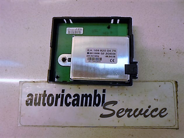 AMPLIFICATORE / CENTRALINA ANTENNA OEM N. A1698200475 ORIGINAL PART ESED MERCEDES CLASSE A W169 5P C169 3P (2004 - 04/2008) DIESEL 20  YEAR OF CONSTRUCTION 2007