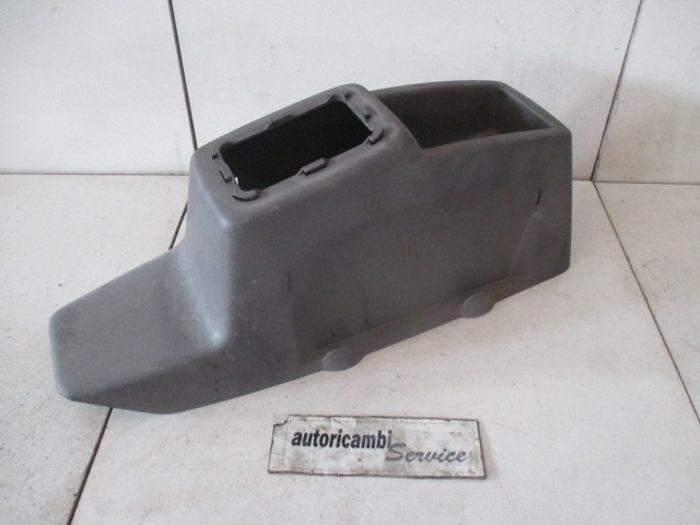 TUNNEL OBJECT HOLDER WITHOUT ARMREST OEM N. 7700351867 ORIGINAL PART ESED RENAULT MASTER (1997- 2003) DIESEL 22  YEAR OF CONSTRUCTION 2002