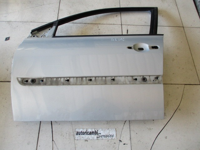 DOOR DRIVER DOOR LEFT FRONT OEM N. 7751473728 ORIGINAL PART ESED RENAULT MEGANE BER/GRANDTOUR  (10/2002 - 02/2006) DIESEL 19  YEAR OF CONSTRUCTION 2004