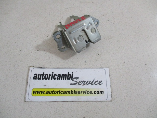 TRUNK LID LOCK OEM N. 6935052020 ORIGINAL PART ESED TOYOTA YARIS MK1 (03/1999 - 03/2003) BENZINA 10  YEAR OF CONSTRUCTION 2000