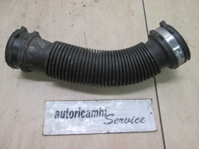 HOSE / TUBE / PIPE AIR  OEM N. 8200645982 ORIGINAL PART ESED RENAULT MEGANE MK3 BER/SPORTOUR/ESTATE (2009 - 2015) DIESEL 15  YEAR OF CONSTRUCTION 2010