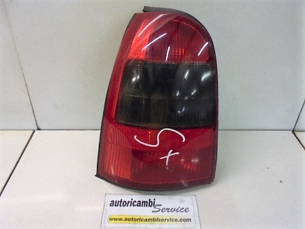 TAIL LIGHT, LEFT OEM N. 90585001 ORIGINAL PART ESED OPEL VECTRA BER/SW (1995 - 1999) BENZINA 16  YEAR OF CONSTRUCTION 1999