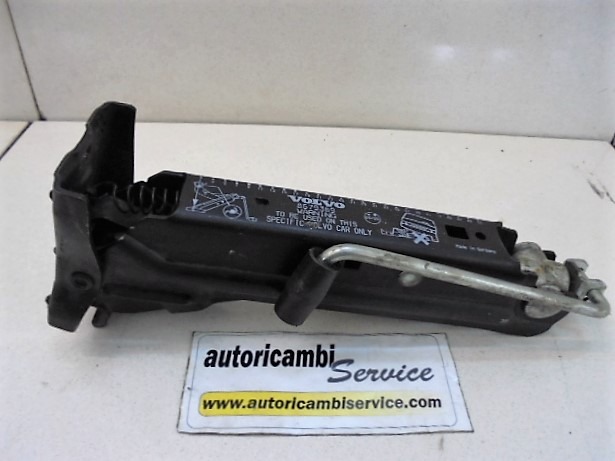 CRIC LIFTING MARTINETTO OEM N. 8679369 ORIGINAL PART ESED VOLVO S 60 (2001 - 2006) DIESEL 24  YEAR OF CONSTRUCTION 2005