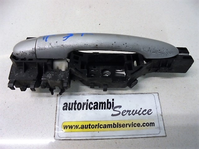 LEFT REAR EXTERIOR HANDLE OEM N. 7701474995 ORIGINAL PART ESED RENAULT SCENIC/GRAND SCENIC (2003 - 2009) DIESEL 19  YEAR OF CONSTRUCTION 2003