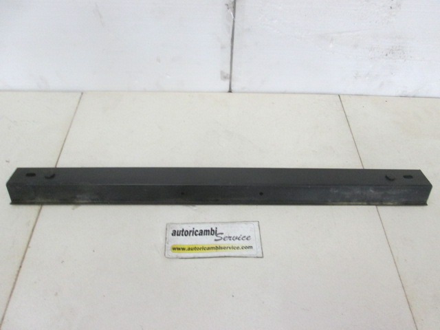 BUMPER CARRIER AVANT OEM N. 1604310 ORIGINAL PART ESED MERCEDES CLASSE W123 S123 (1976 - 1985)BENZINA 20  YEAR OF CONSTRUCTION 1980