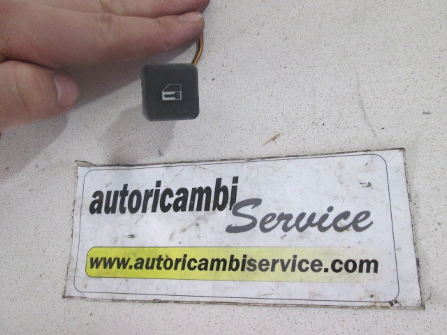 VARIOUS SWITCHES OEM N. 8360828 ORIGINAL PART ESED BMW SERIE 5 E39 BER/SW (1995 - 08/2000) DIESEL 25  YEAR OF CONSTRUCTION 1998