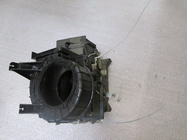 HEATER CORE UNIT BOX COMPLETE WITH CASE . OEM N. 1800057 ORIGINAL PART ESED OPEL FRONTERA A (1992 - 1998) DIESEL 25  YEAR OF CONSTRUCTION 1998