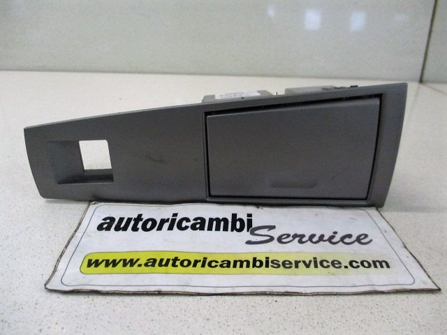 MOUNTING PARTS, DOOR TRIM PANEL OEM N. 81405004 ORIGINAL PART ESED BMW SERIE 7 E65/E66/E67/E68 LCI RESTYLING (2005 - 2008) DIESEL 30  YEAR OF CONSTRUCTION 2005