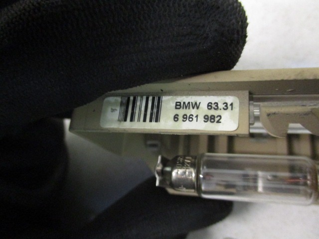 NTEROR READING LIGHT FRONT / REAR OEM N. 6961982 ORIGINAL PART ESED BMW SERIE 7 E65/E66/E67/E68 LCI RESTYLING (2005 - 2008) DIESEL 30  YEAR OF CONSTRUCTION 2005