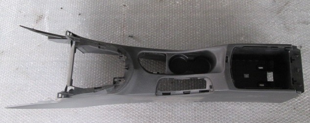 TUNNEL OBJECT HOLDER WITHOUT ARMREST OEM N. 7589RY ORIGINAL PART ESED PEUGEOT 308 MK1 T7 4A 4C BER/SW/CC (2007 - 2013) DIESEL 16  YEAR OF CONSTRUCTION 2008