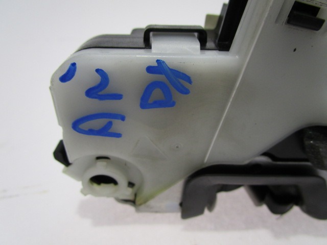 CENTRAL LOCKING OF THE RIGHT FRONT DOOR OEM N. 13503802 ORIGINAL PART ESED CHEVROLET CRUZE J300 (DAL 2009) DIESEL 20  YEAR OF CONSTRUCTION 2010