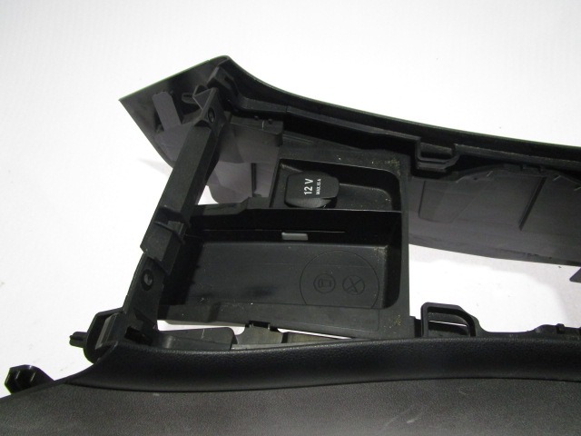TUNNEL OBJECT HOLDER WITHOUT ARMREST OEM N. A1696800350 ORIGINAL PART ESED MERCEDES CLASSE A W169 5P C169 3P (2004 - 04/2008) BENZINA 15  YEAR OF CONSTRUCTION 2006