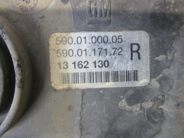 FOG LIGHT RIGHT  OEM N. 13162130 ORIGINAL PART ESED OPEL VECTRA BER/SW (2002 - 2006) DIESEL 19  YEAR OF CONSTRUCTION 2005