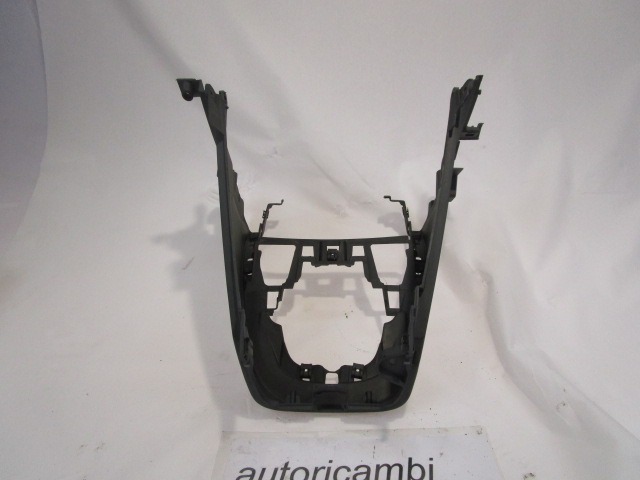 MOUNTING PARTS, CENTRE CONSOLE OEM N. 735364114 ORIGINAL PART ESED FIAT CROMA (2005 - 10/2007)  DIESEL 19  YEAR OF CONSTRUCTION 2007
