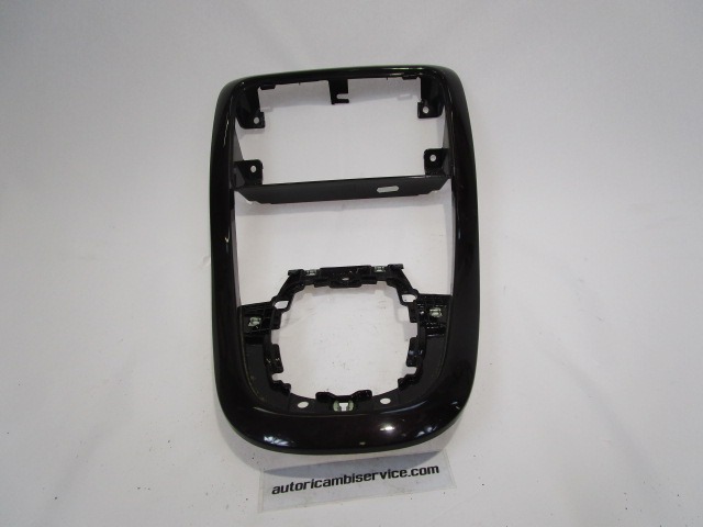 MOUNTING PARTS, CENTRE CONSOLE OEM N. 735373402 ORIGINAL PART ESED FIAT CROMA (2005 - 10/2007)  DIESEL 19  YEAR OF CONSTRUCTION 2007