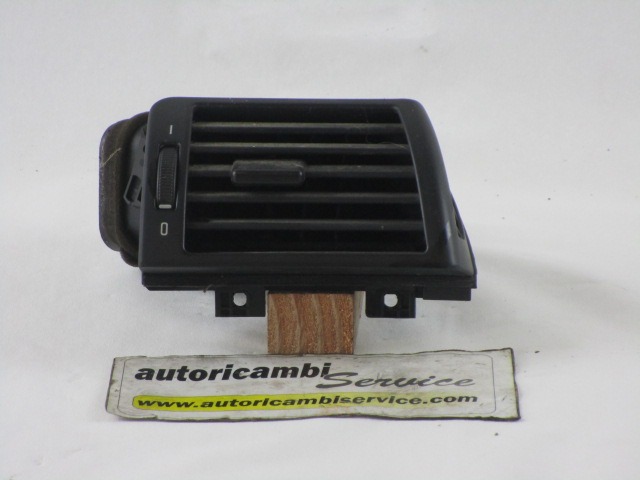 AIR OUTLET OEM N. 64228361898 ORIGINAL PART ESED BMW SERIE 3 E46 BER/SW/COUPE/CABRIO (1998 - 2001) DIESEL 20  YEAR OF CONSTRUCTION 2000