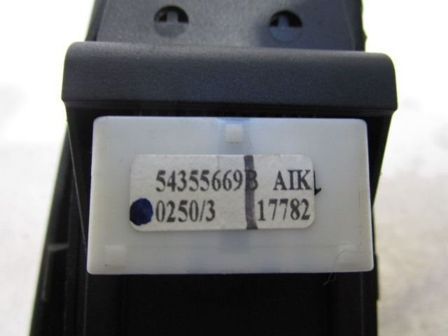 SWITCH WINDOW LIFTER OEM N. 74232-02290 ORIGINAL PART ESED TOYOTA COROLLA E120/E130 (2000 - 2006) BENZINA 14  YEAR OF CONSTRUCTION 2004