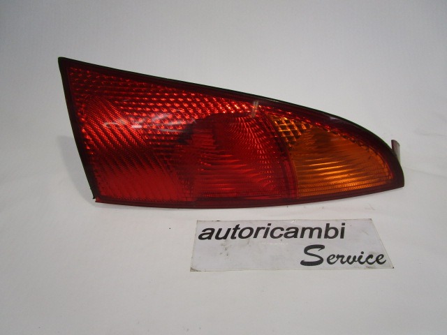 TAIL LIGHT, RIGHT OEM N. 1M51-13404-A ORIGINAL PART ESED FORD FOCUS  BER/SW (2001-2005) BENZINA 16  YEAR OF CONSTRUCTION 2004