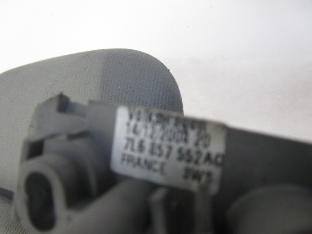 SUN VISORS RIGHT OEM N. 7L6857552AQ ORIGINAL PART ESED VOLKSWAGEN TOUAREG (2002 - 2007)DIESEL 25  YEAR OF CONSTRUCTION 2005