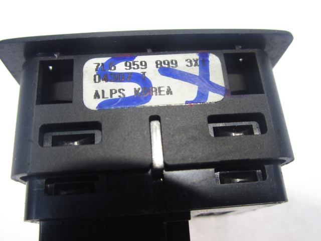 VARIOUS SWITCHES OEM N. 7L6959899 ORIGINAL PART ESED VOLKSWAGEN TOUAREG (2002 - 2007)DIESEL 25  YEAR OF CONSTRUCTION 2005