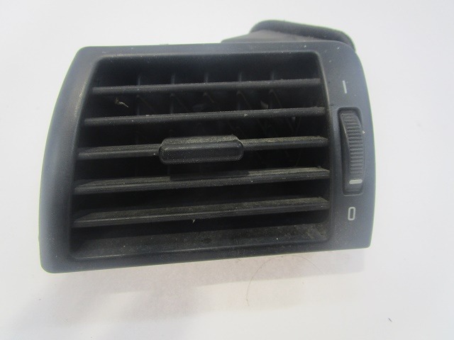 AIR OUTLET OEM N. 64228361897 ORIGINAL PART ESED BMW SERIE 3 E46 BER/SW/COUPE/CABRIO (1998 - 2001) DIESEL 20  YEAR OF CONSTRUCTION 2001