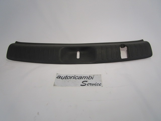 REAR LINING LOCK / HANDLE OEM N. 0RJ37WL8AH ORIGINAL PART ESED CHRYSLER PT CRUISER PT (2000 - 2010) BENZINA 20  YEAR OF CONSTRUCTION 2002