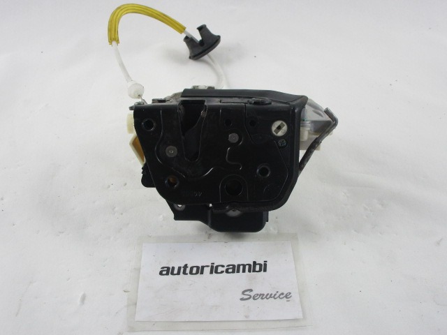 CENTRAL REAR RIGHT DOOR LOCKING OEM N. 8E0839016 ORIGINAL PART ESED AUDI A4 8EC 8ED 8HE B7 BER/SW/CABRIO (2004 - 2007) DIESEL 30  YEAR OF CONSTRUCTION 2005