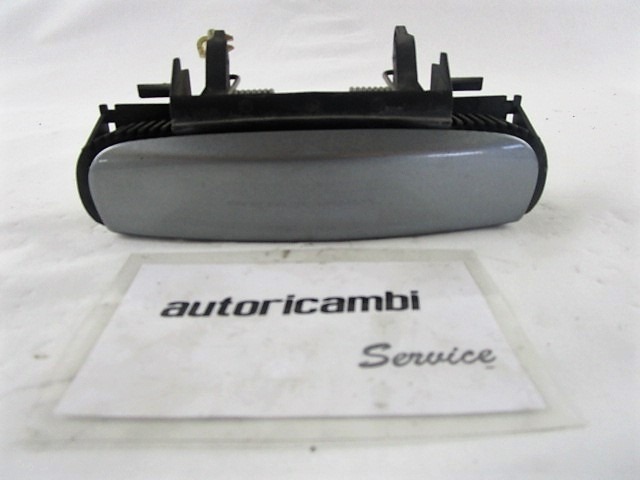 RIGHT REAR DOOR HANDLE OEM N. 8E1837207 ORIGINAL PART ESED AUDI A4 8EC 8ED 8HE B7 BER/SW/CABRIO (2004 - 2007) DIESEL 30  YEAR OF CONSTRUCTION 2005