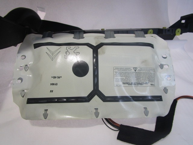 KIT COMPLETE AIRBAG OEM N. 58565 KIT AIRBAG COMPLETO ORIGINAL PART ESED PEUGEOT 207 / 207 CC WA WC WK (2006 - 05/2009) BENZINA 14  YEAR OF CONSTRUCTION 2009