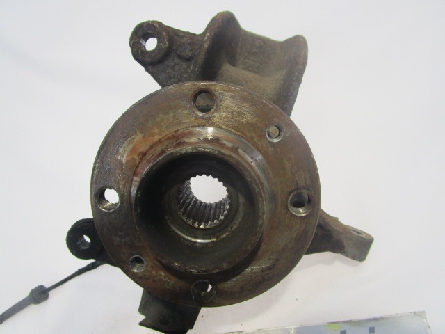 CARRIER, LEFT / WHEEL HUB WITH BEARING, FRONT OEM N. 8200297028 ORIGINAL PART ESED RENAULT SCENIC/GRAND SCENIC (2003 - 2009) DIESEL 19  YEAR OF CONSTRUCTION 2005