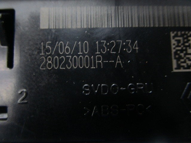 USB / AUX PORT OEM N. 280230001R ORIGINAL PART ESED RENAULT CLIO (05/2009 - 2013) DIESEL 15  YEAR OF CONSTRUCTION 2010